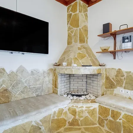 Jimmy's 3 Katomerion